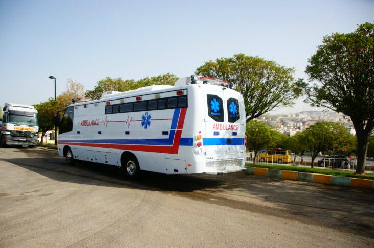 Ambulance Bus ex (8).jpg
